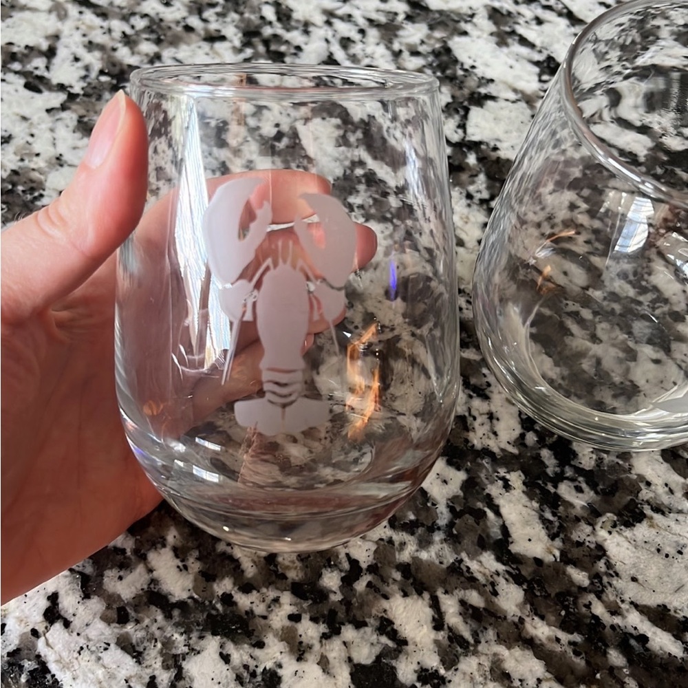 2 Maine Themed Etched Stemless Wine Glasses
